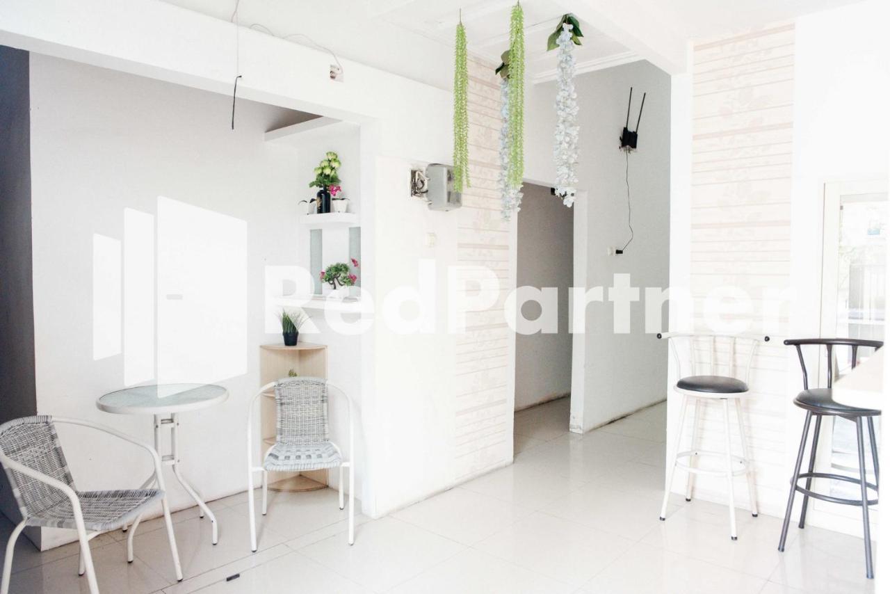Happy Inn Puspo Mitra Reddoorz Jomblang Exterior foto