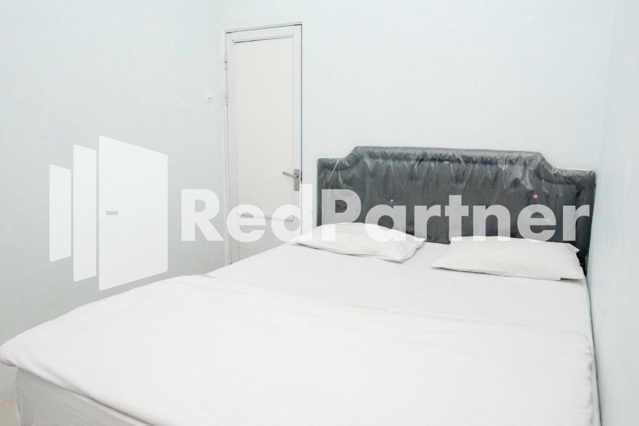 Happy Inn Puspo Mitra Reddoorz Jomblang Exterior foto